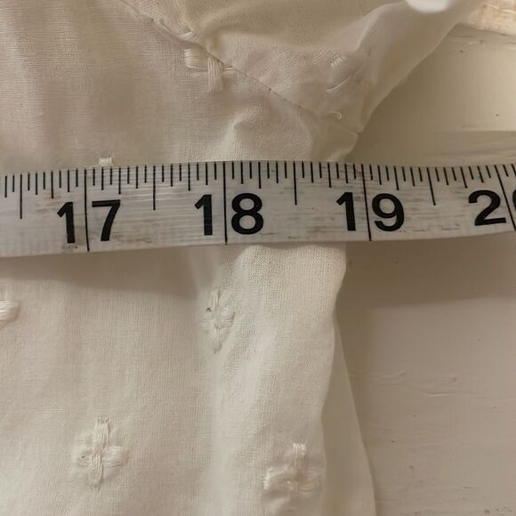 Small Loft white button down long sleeve 100% cotton floral embroidered blouse - Picture 14 of 16